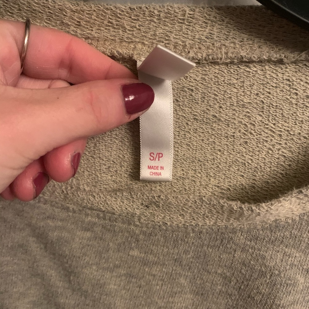 Sweater - Picture 5 of 5